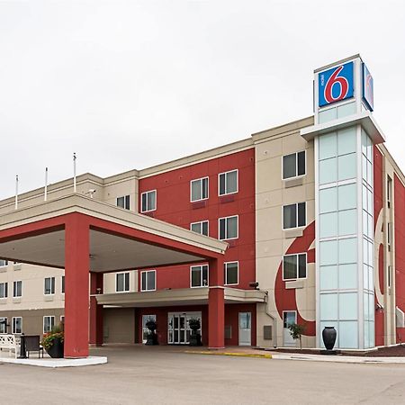 Motel 6-Moosomin, Sk Экстерьер фото