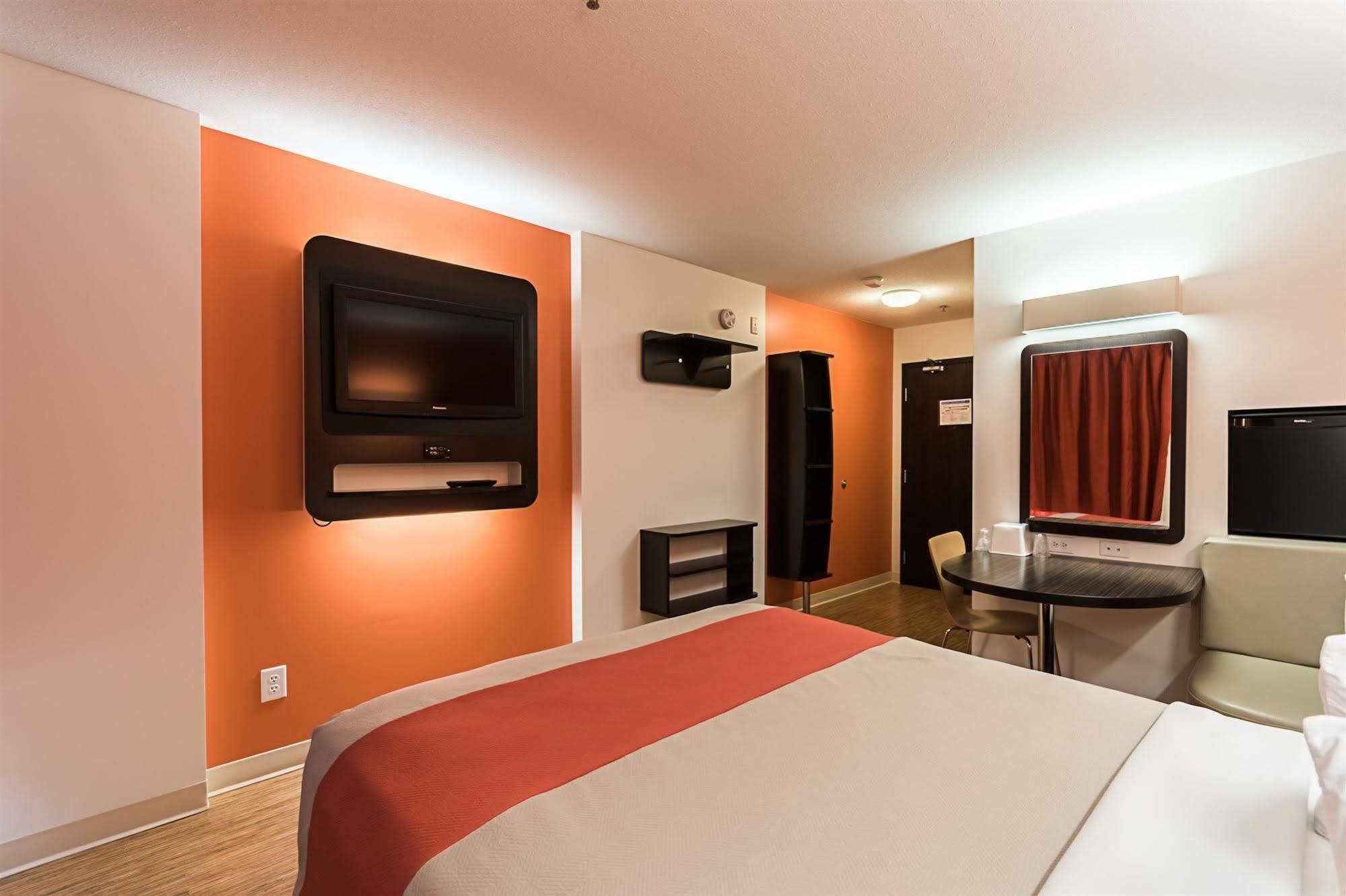 Motel 6-Moosomin, Sk Экстерьер фото